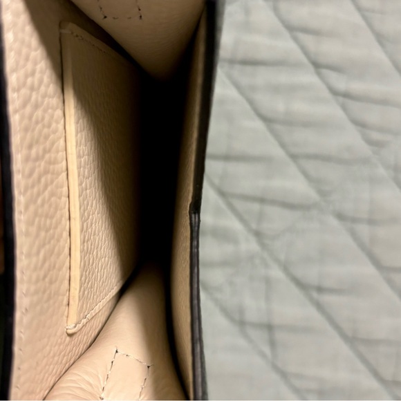 Bagnet Phone Sling Black Leather Crossbody Bag - Picture 4 of 4